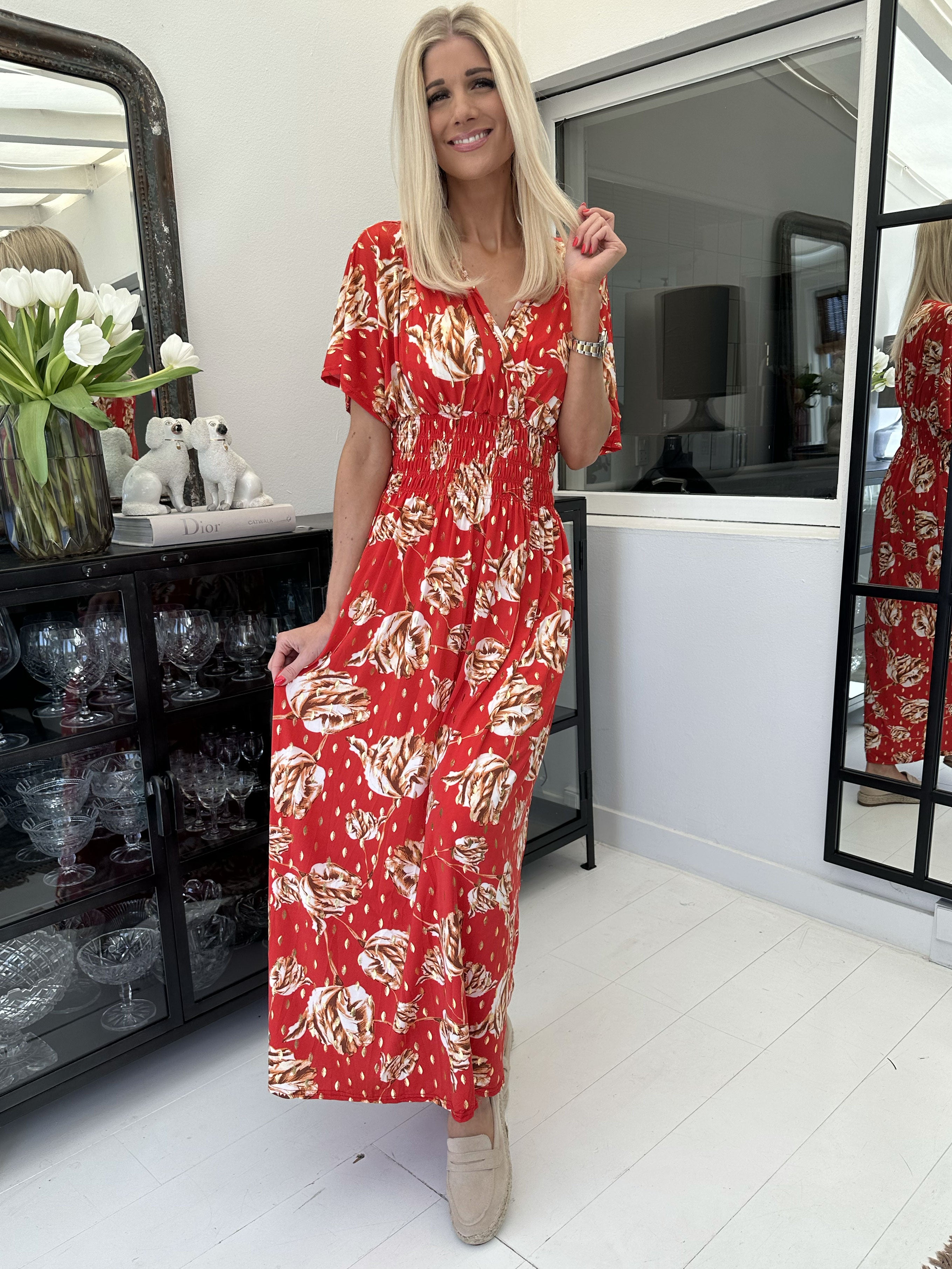 Pams Rose - Lang elastisk kjole i krølfrit stof